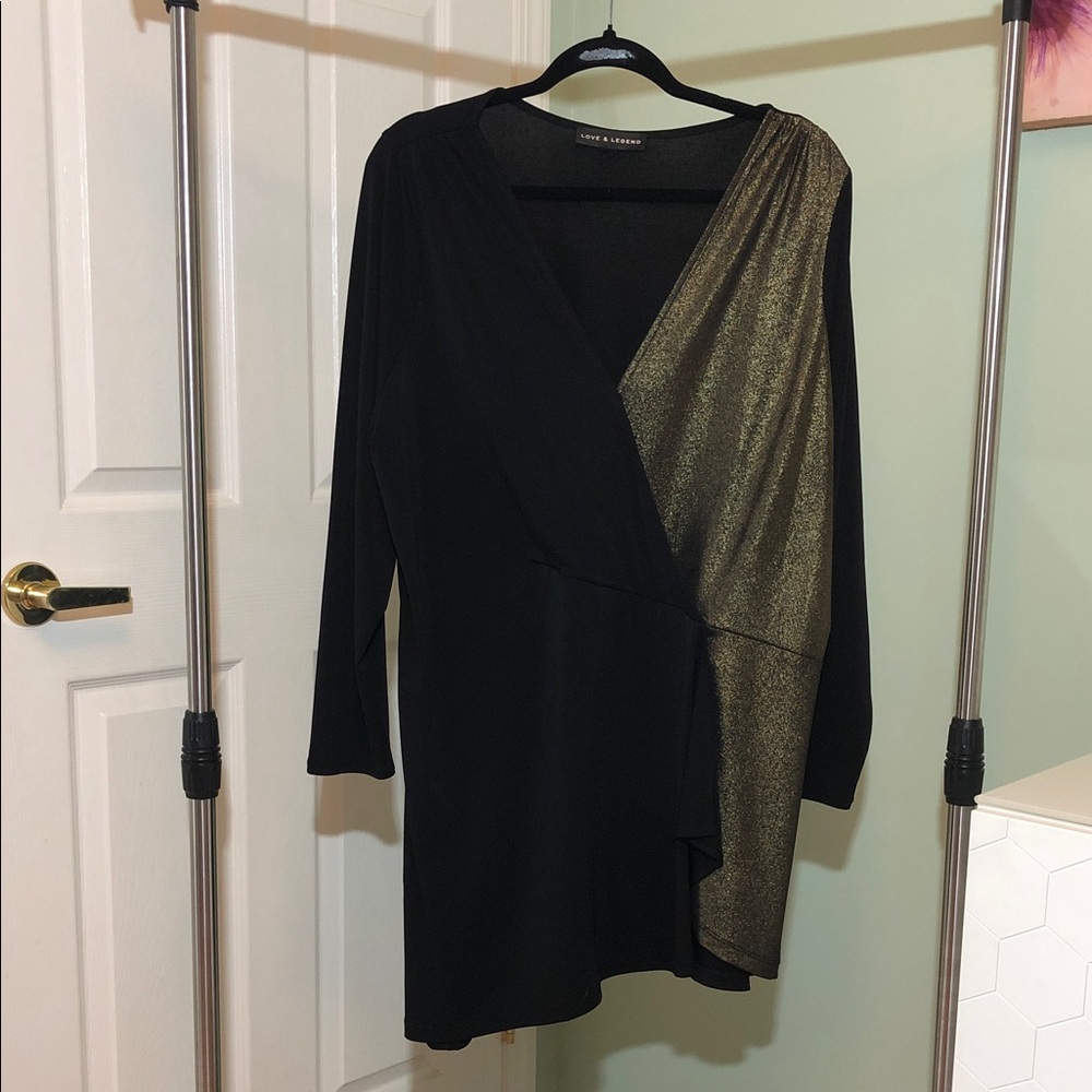 Love & Legend Black and Gold Tunic Top